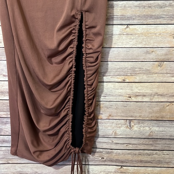 NBD MIDI SKIRT Terra Cotta Drawstring Ruched Size Small B2 - Picture 2 of 5